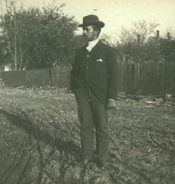Black man in Marblehead, early photo